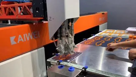 una máquina de juntas de PU/máquina de fundición de PU máquina para fabricar espuma de poliuretano/máquina de sellado de tiras de juntas de PU